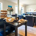 Nakuk Und Restaurant *