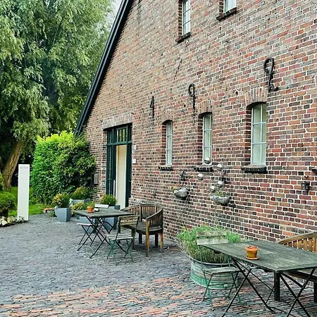 Nakuk Und Restaurant Otel Schillig