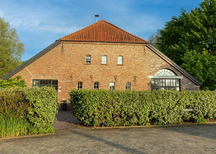 Nakuk Und Restaurant *