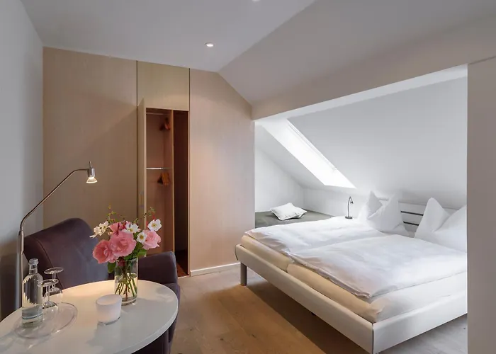 Szálloda Nakuk Und Restaurant *